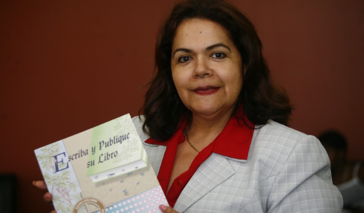 Ileana Gólcher. Del 6 de septiembre al 25 de octubre será su próximo Seminario taller, en la Facultad de Humanidades de la USMA.