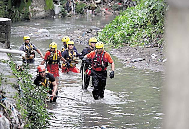 Menor arrastrado por quebrada en Pan de Azúcar sigue desaparecido