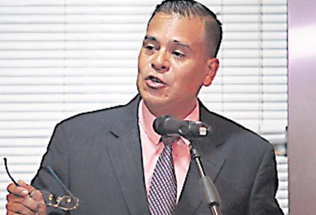 Sociedad panameña, secuestrada bajo el régimen del terror, Álvarez