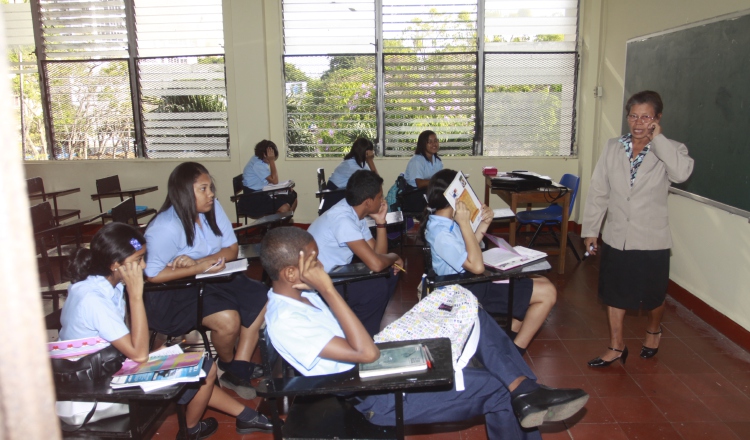 Las escuelas públicas en Panamá colapsarían, de recibir más cantidad de estudiantes de las particulares, según expertos. /Foto Archivo