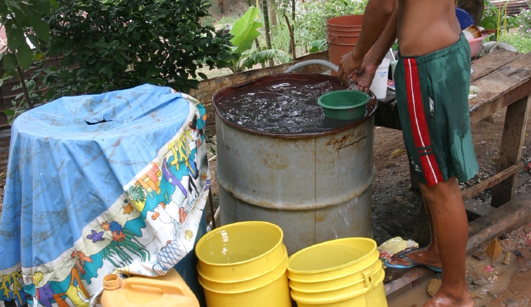 La población está teniendo problemas con el acceso al agua. La población está teniendo problemas con el acceso al agua. /Foto Archivo