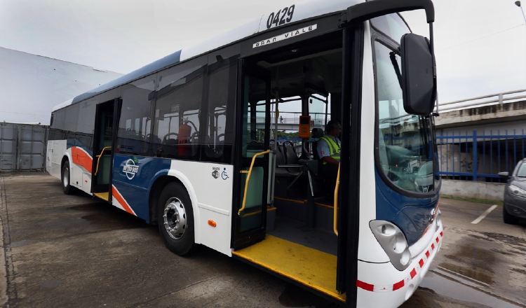 El Gobierno hará una inversión cercana a los 40 millones de dólares para remodelar la flota de aproximadamente 1,500 buses que en la actualidad prestan el servicio. /Foto Archivo 