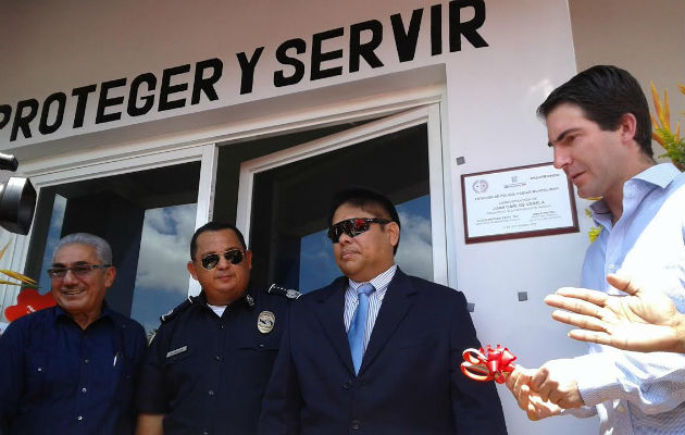 Inaugura sub estación policial. Foto: Eric A. Montenegro