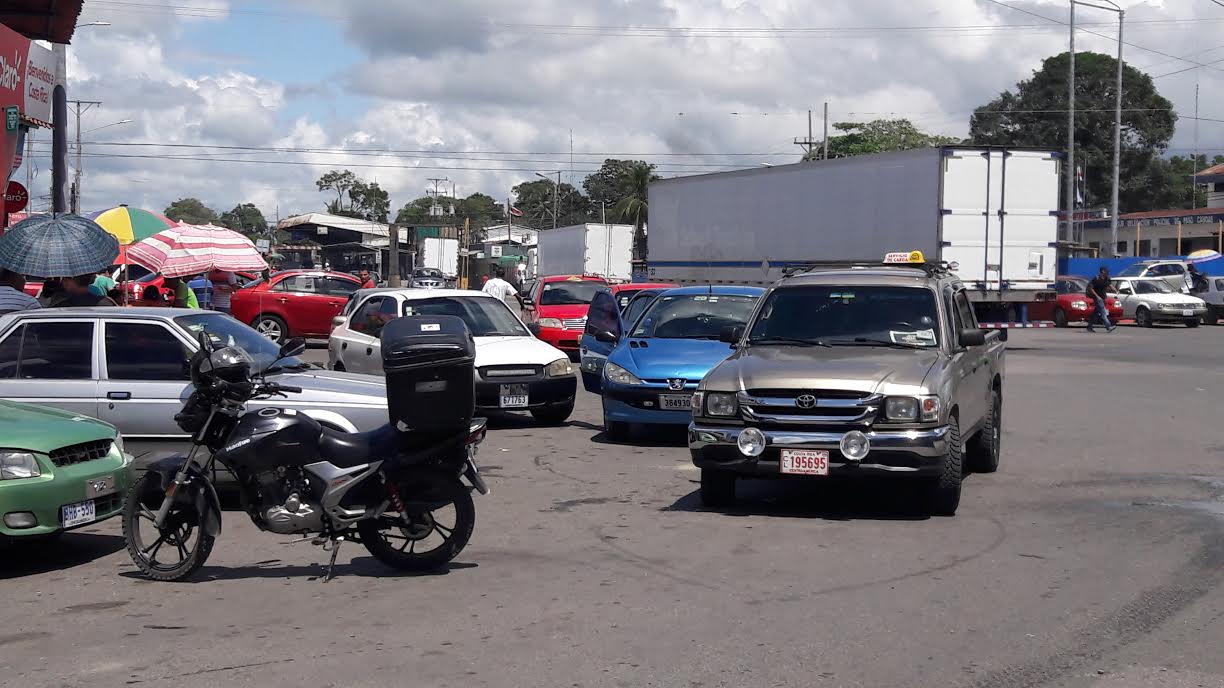 Frontera entre Panamá y Costa Rica, en Paso Canoas. Foto: José Vásquez.