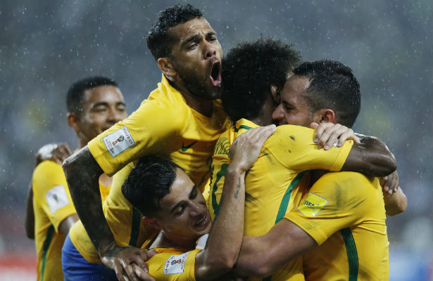 Los brasileños festejaron en casa ajena./ Foto AP
