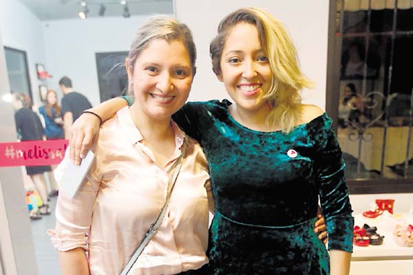8. Vanessa de Yau y Solange Quintero.
