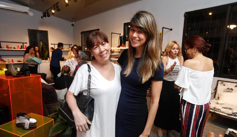 3. Indra Chen Lim y Gabriela Brandao.