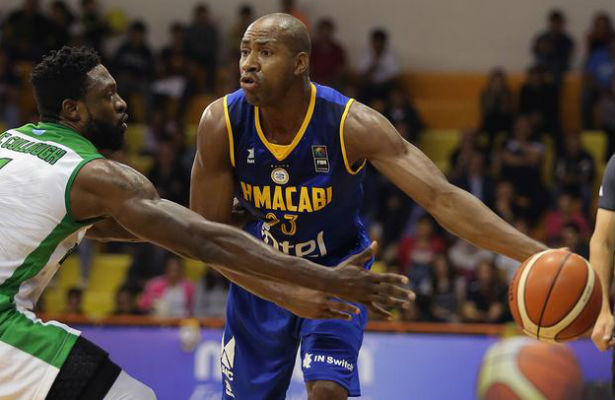 Michael Hicks en plena acción con el Hebraica Macabi de Uruguay./ Foto Cortesía