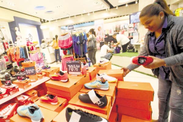 Acodeco aconseja a panameños no comprar de manera impulsiva