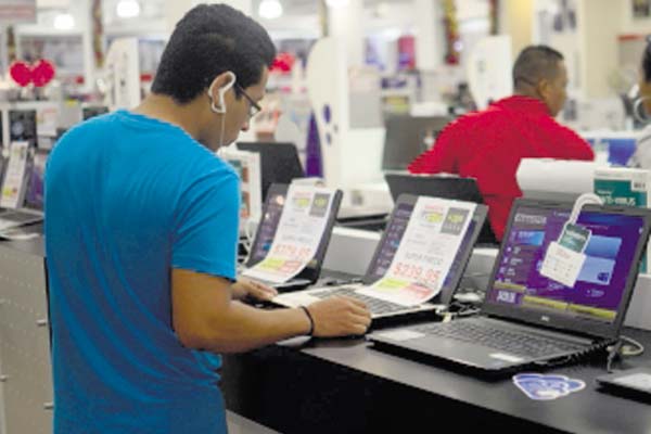 Rebajas comerciales, el salvavidas en medio de la desaceleración