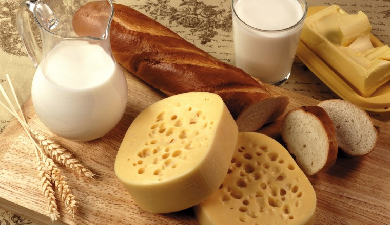 Alimentos procesados como el pan,  lácteos pasteurizados, la cafeína o el alcohol, entre otros, nos ponen en un estado ácido que puede provocar problemas de salud como el exceso de peso o la diabetes. 