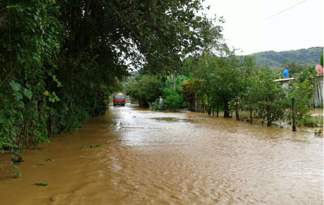 Carretera inundada. Foto: Cortesía