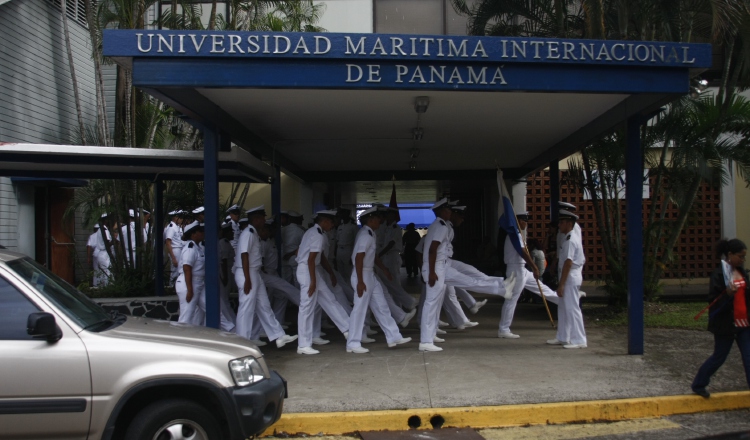 La universidad especializada en formación marítima tiene varios años de esta crisis en su cúpula. /Foto Archivo