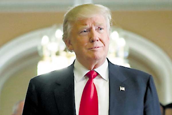  Donald Trump