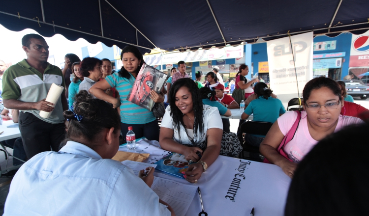 El sector comercio es el más impactado, presenta la peor expectativa de empleo, según la encuesta especializada. /Foto Archivo