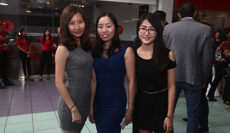 3. Cindy Xu, Fanny Wu e Ivy Zhong.