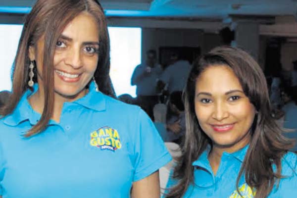 6. Gladys González e Idania Castillo.
