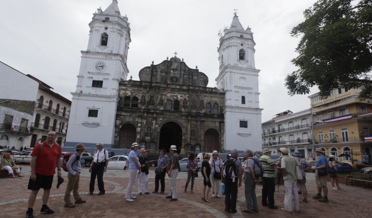 La entrada de turistas entre enero y octubre de 2016 alcanzó más de 2 millones. Archivo