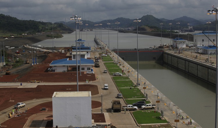 [Mira la galería] Imagen de archivo antes de ser inaugurado el Canal Ampliado.