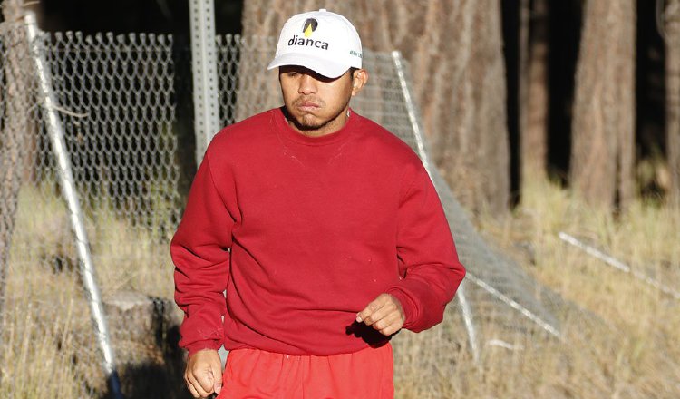 Román González durante una sesión de carretera. Cortesía