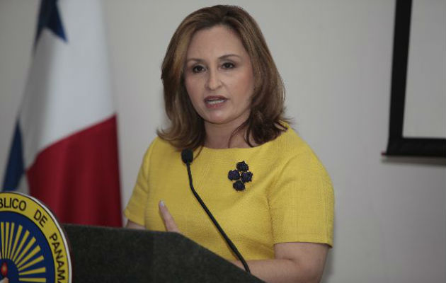 El socio de la firma Mossack Fonseca Mora acusó al Ministerio Público de utilizarlo como 'Chivo expiatorio' y 'cortina de humo'. 