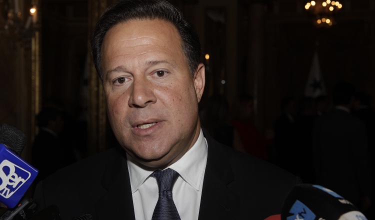 El mandatario Juan Carlos Varela no es el único en Latinoamérica que se le menciona en el escándalo de Odebrecht.  Archivo 