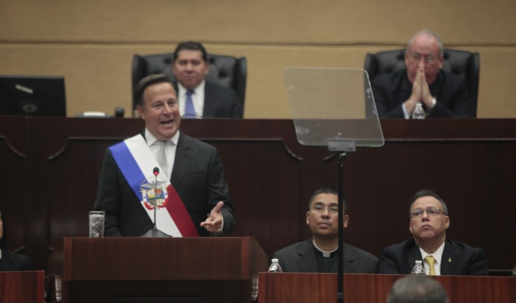 El presidente de la República, Juan Carlos Varela, en su quinto informe a la nación durante la instalación de la primera sesión ordinaria del Órgano Legislativo. Archivo