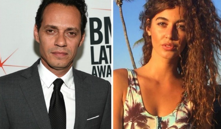 El lunes, el artista de 48 años de edad firmó su divorcio de Shannon de Lima.