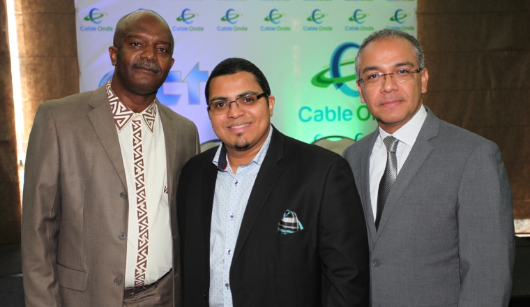 2. Leonardo Bailey, José Mosquera e Hiran Harris.
