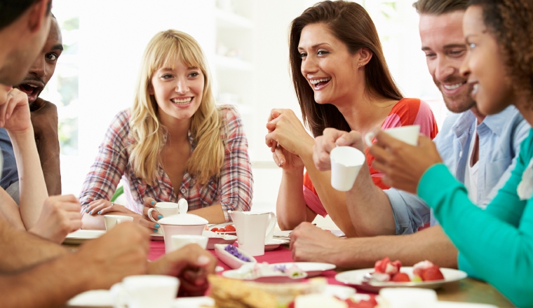 Recuerda que comer bien es sinónimo de terminar de pasarla bien. Recuerda que comer bien es sinónimo de terminar de pasarla bien.