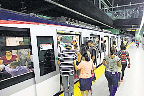 El metro de Panamá estuvo por dos horas paralizado, tras el temblor