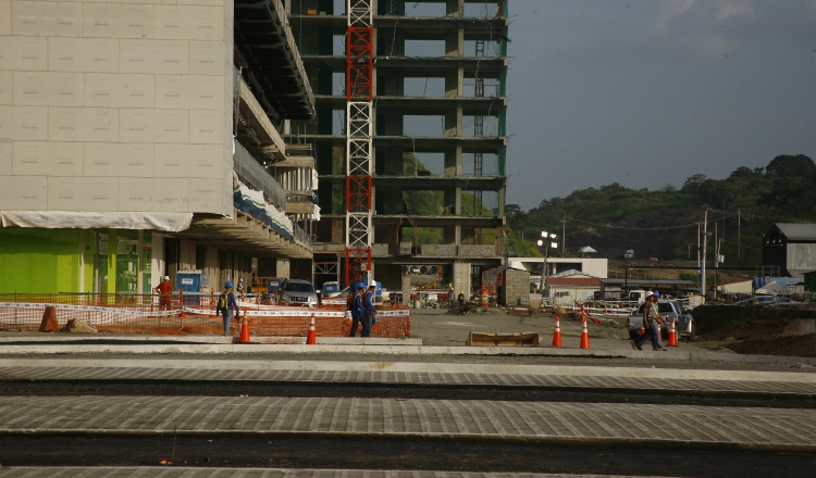 La Ciudad Hospitalaria fue una de las obras paralizadas por el actual gobierno, al aducirse auditorías. /Foto Archivo