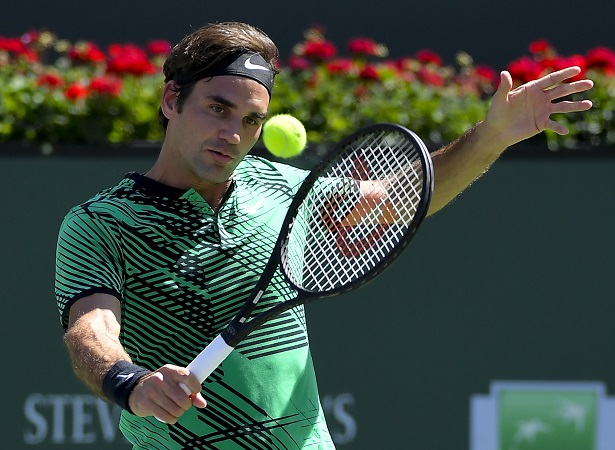 Federer busca su trofeo 90.