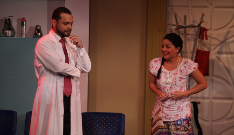 Como doctor en "Sexo con criterio formado", en el Teatro ABA. Como doctor en "Sexo con criterio formado", en el Teatro ABA.