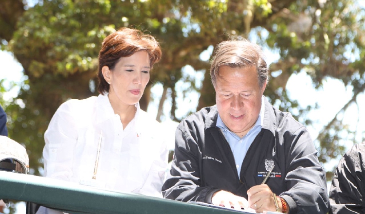 Marzo 2017. Mirei Endara, Ministra de Mi Ambiente. Anunció su retiro en Boquete, en el acto simbólico de la firma de decreto. 