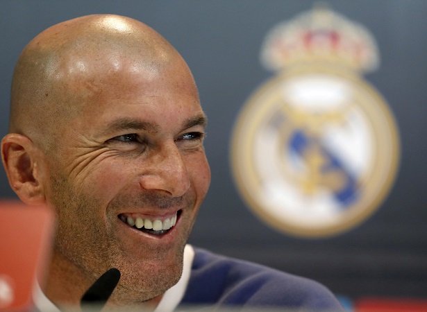 Zidane solo quiere hablar de lo deportivo.
