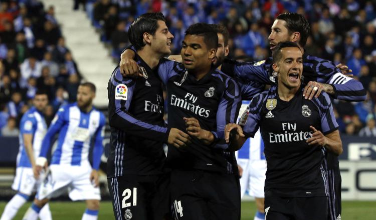 El Real Madrid suma 71 puntos, a dos está sembrado el Barcelona. /Foto EFE