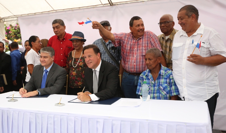 El presidente de la República, Juan Carlos Varela, sancionó la  Ley 15 de 10 de abril de 2017, el pasado lunes sin dejar claro muchas interrogantes. /Foto Archivo