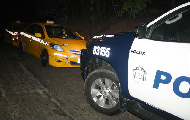Policía busca asesinos de taxista. Foto: Eric A. Montenegro 