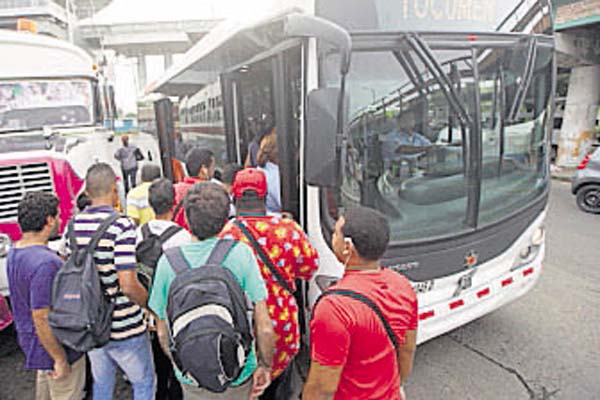 Sistema del metrobús  sigue siendo  deficiente, a juicio de los usuarios