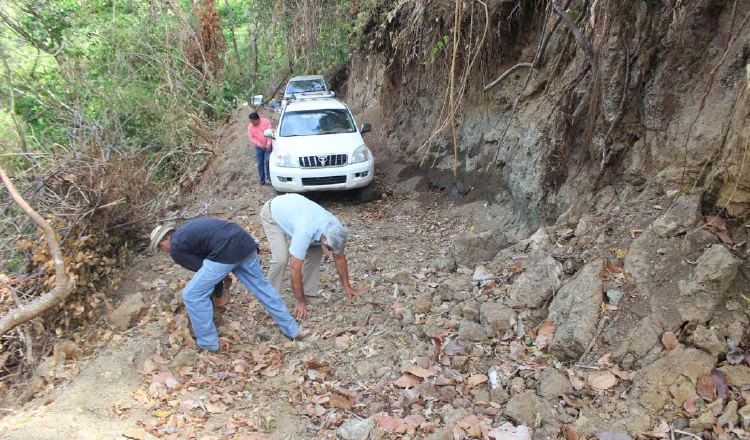 Campesinos y productores de ambas regiones esperan con urgencia la construcción de la carretera. /Foto José Manuel Adames