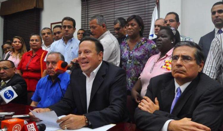 El presidente Juan Carlos Varela reiteró recientemente que es amigo de Ramón Fonseca Mora. /Foto Archivo 