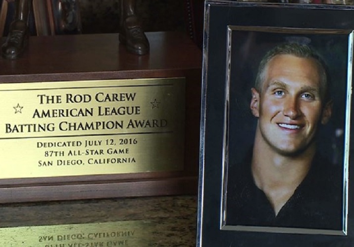 Esta es la foto de Reuland que Carew tiene en casa. Foto/kare11.com.