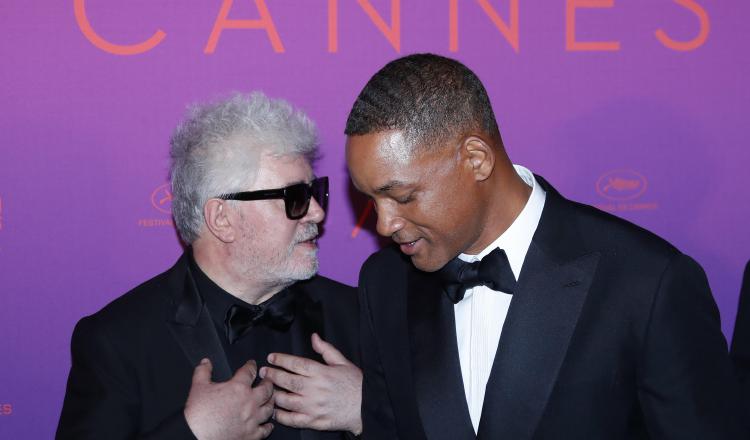 Will Smith junto a Pedro Almodóvar (primer español en ser presidente del jurado de Cannes)