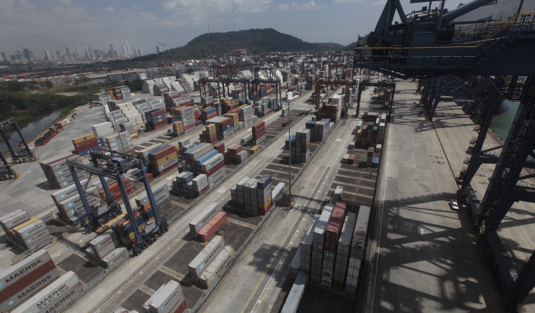 Centroamérica pasó de cifras positivas en 2015 (3.4%) a una caída de un 3.5% en los volúmenes en 2016. /Foto Roberto Barrios