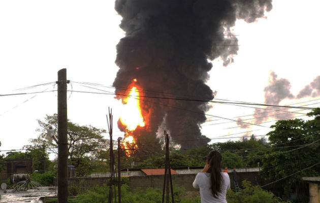 Un cortocircuito en la casa de bombas al interior de las instalaciones generó una explosión. FOTO/EFE