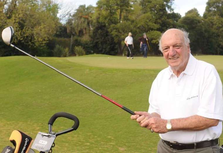 Ascenso: Como la mayoría de los golfistas de élite de Latinoamérica, Roberto provenía de una familia humilde. Mediante este deporte pudo ir creciendo hasta convertirse en una leyenda dentro y fuera de su país. /Foto Clarín