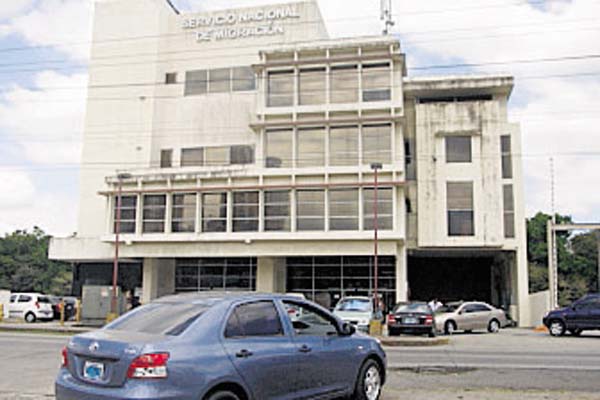 Gremio aboga por migración que no represente una carga para el Estado