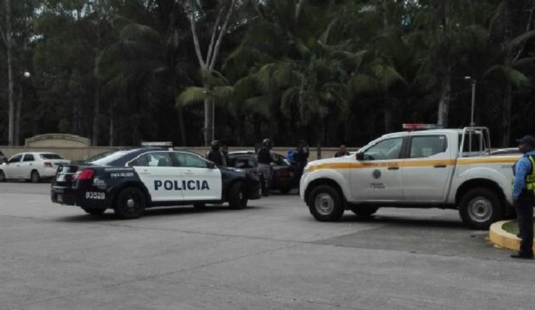 Delincuentes robaron autos en Costa del Este. /Foto Cortesía 