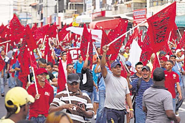 Sindicatos   en alerta ante las  pretensiones de clase patronal